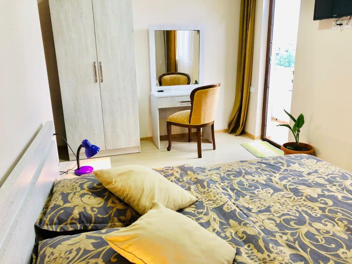 Holiday House Green Cape Batumi Hotel Mtsvane Kontskhi Exterior photo